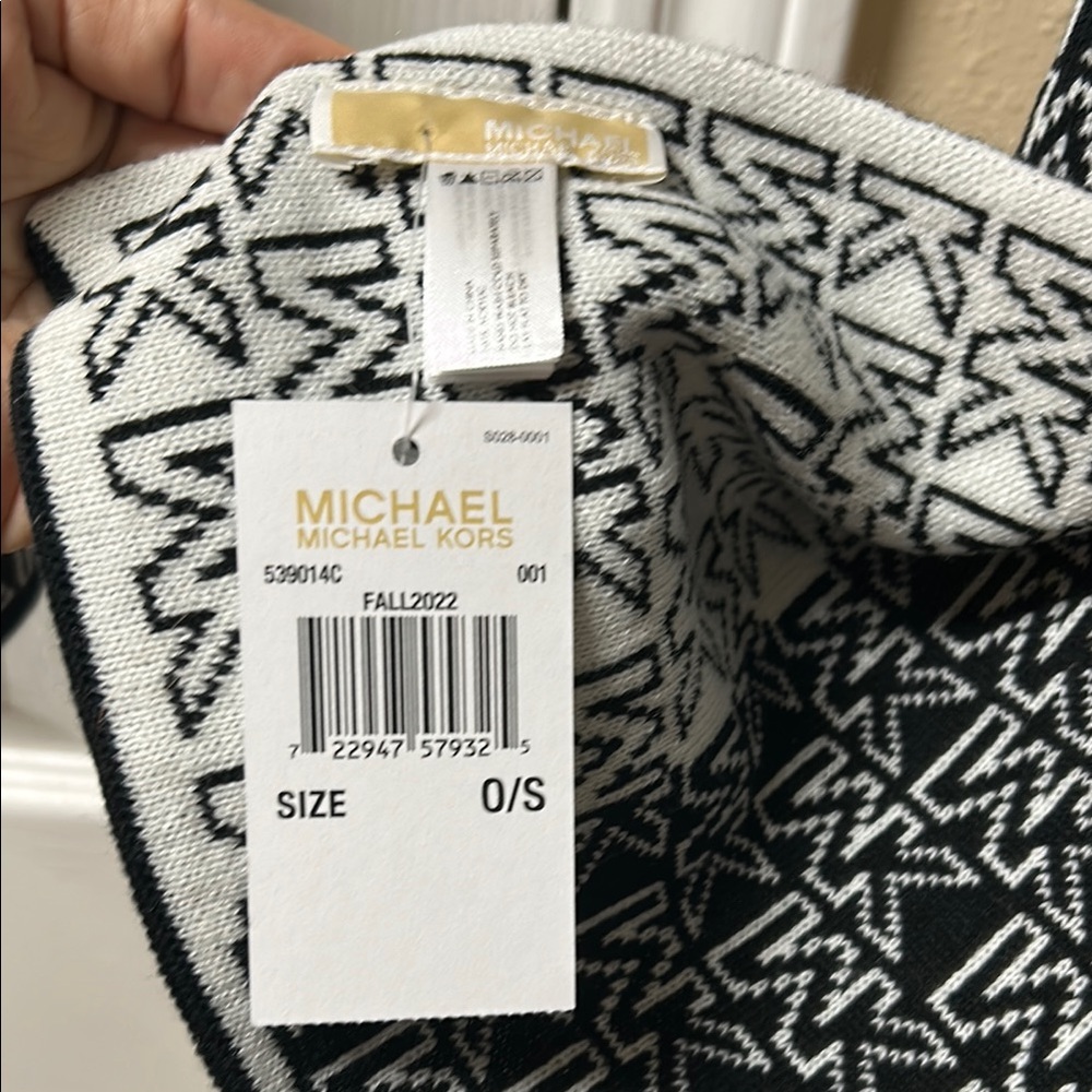 Michael Kors Monogram Black and White Scarf - Picture 2 of 3